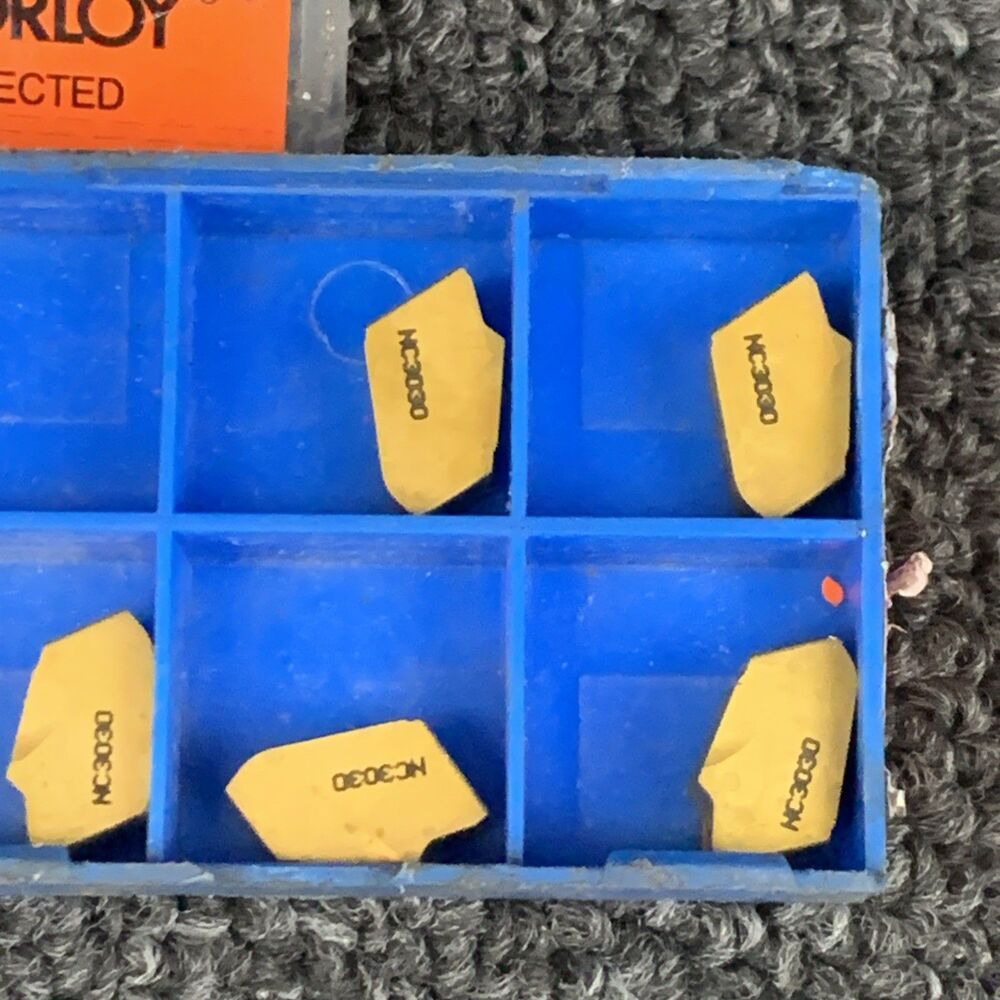 KORLOY SP400 NC3030 CARBIDE GROOVING INSERT PACK OF 5 - Picture 2 of 3
